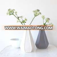 Small Matt Glaze Geometric Ceramic Vase for Home Display